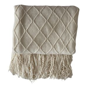 Bohemian knitted solid color waffle embossed blanket